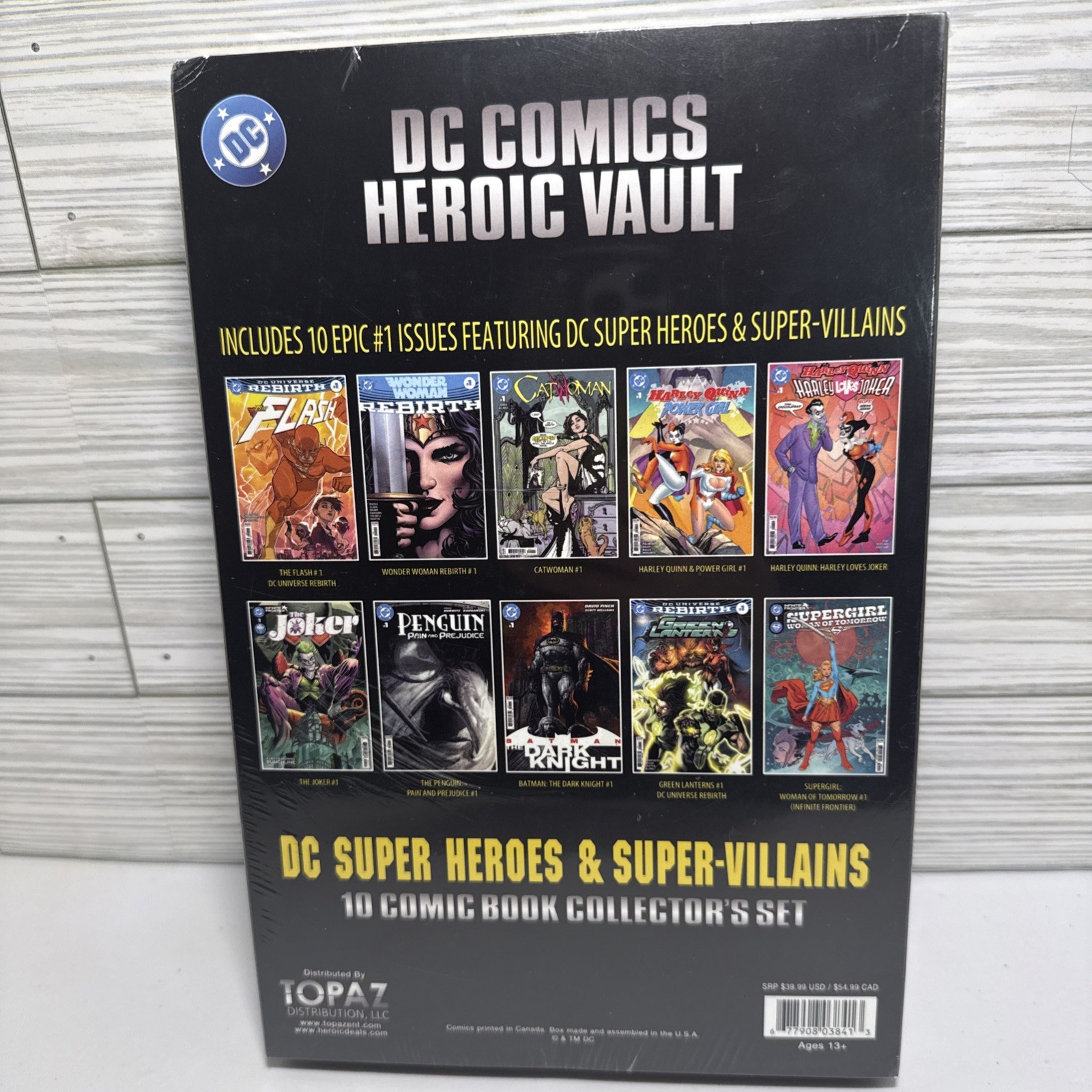 DC Comic Heroic Vault Super Heroes &Super-Villains 10 Comic Book Collector’s Set
