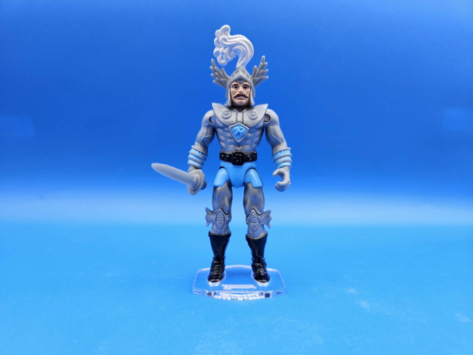 Dungeons And Dragons LJN Strongheart ? Acrylic Base ? ** NO Toy **