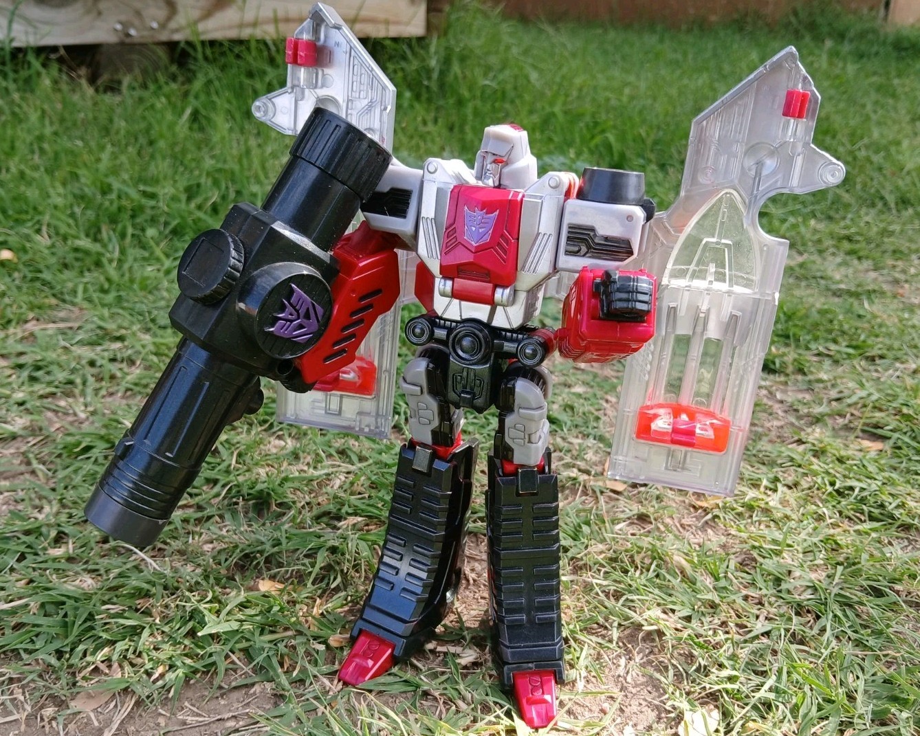 Transformers Henkei Classics Megatron Platinum Voyager One Shall Stand