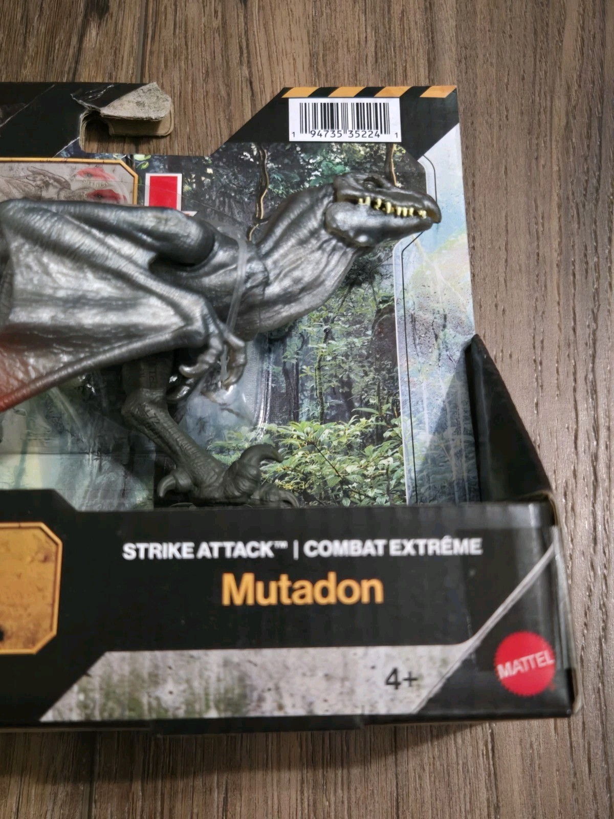 Jurassic World Survival Strike Attack MUTADON Action Figure
