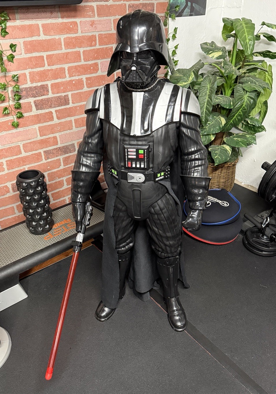 Star Wars Jakks Pacific 48″ Darth Vader Big Figs Massive Battle Buddy Figure
