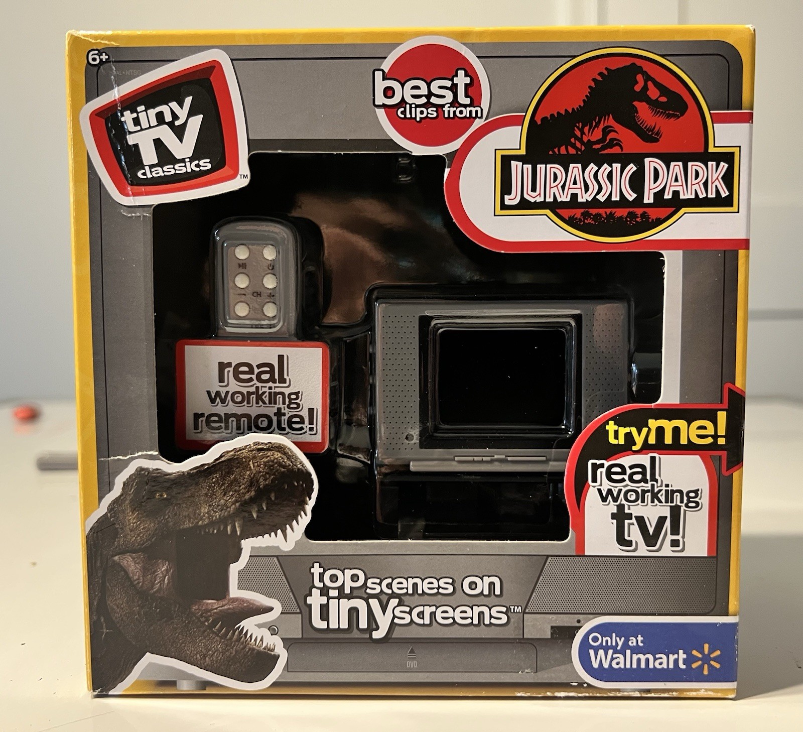 Tiny TV Classics Collectible TV with Real Working Remote (Jurassic Park) READ