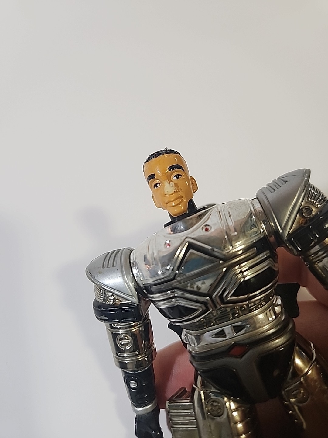 1997 Bandai Beetleborgs Metallic Silver & Black Beetleborg Action Figure Damaged
