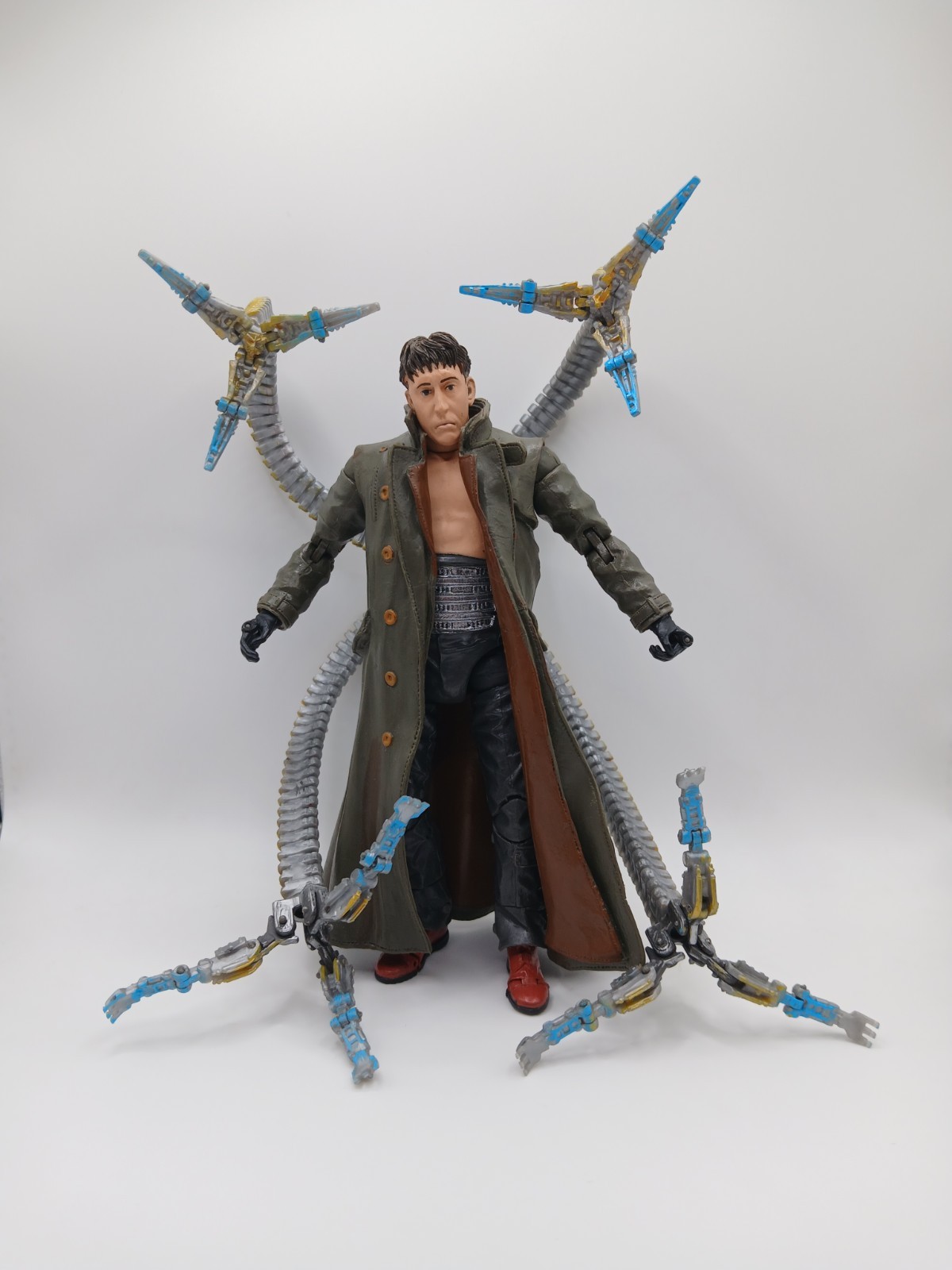 Hasbro Marvel Spider-Man 2 Doc Ock 6″ Action Figure LOOSE INCOMPLETE