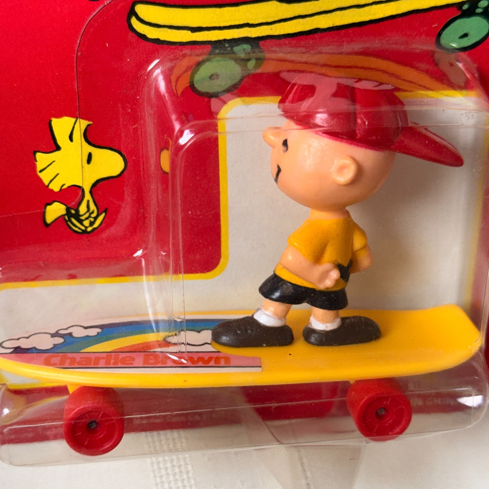 LOT of 2 Vintage 1972 SNOOPY Skateboard Figures Charlie Brown Peanuts NOS New