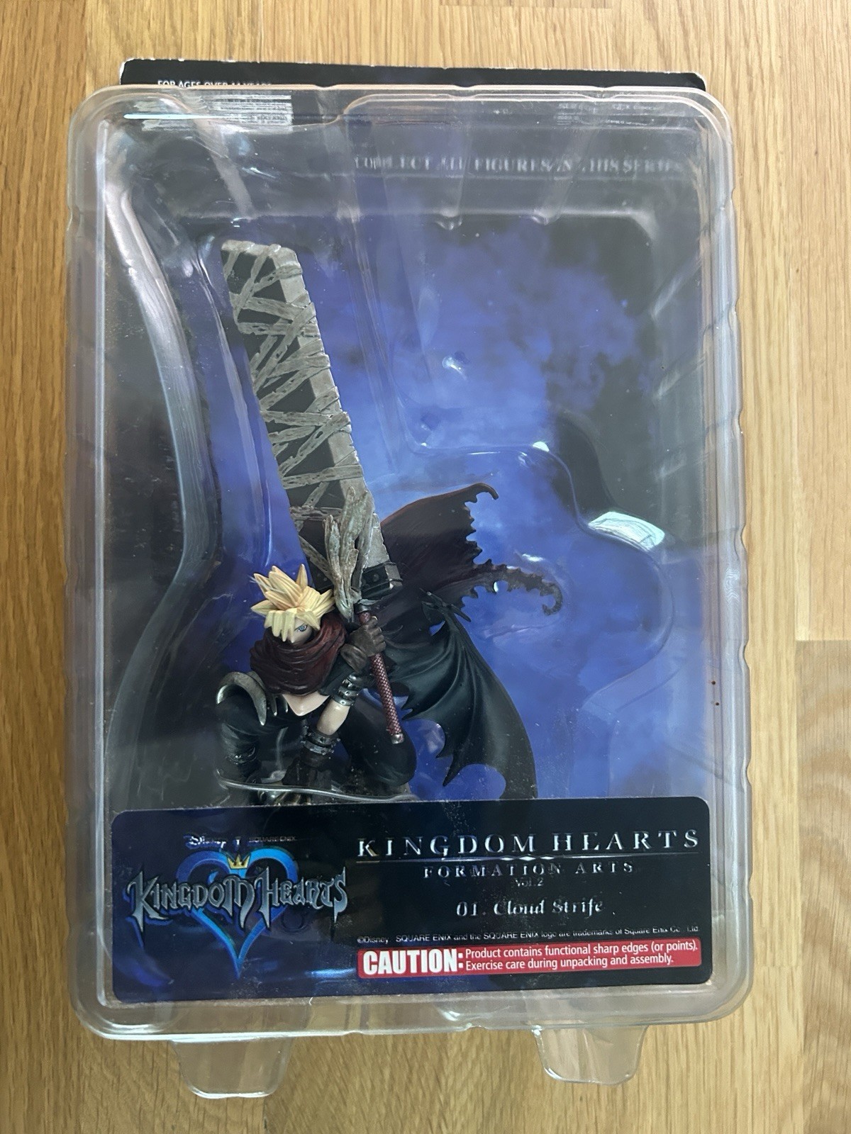 01. Cloud Strife (Square Enix: Formation Arts Vol. 2) Kingdom Hearts Figurine