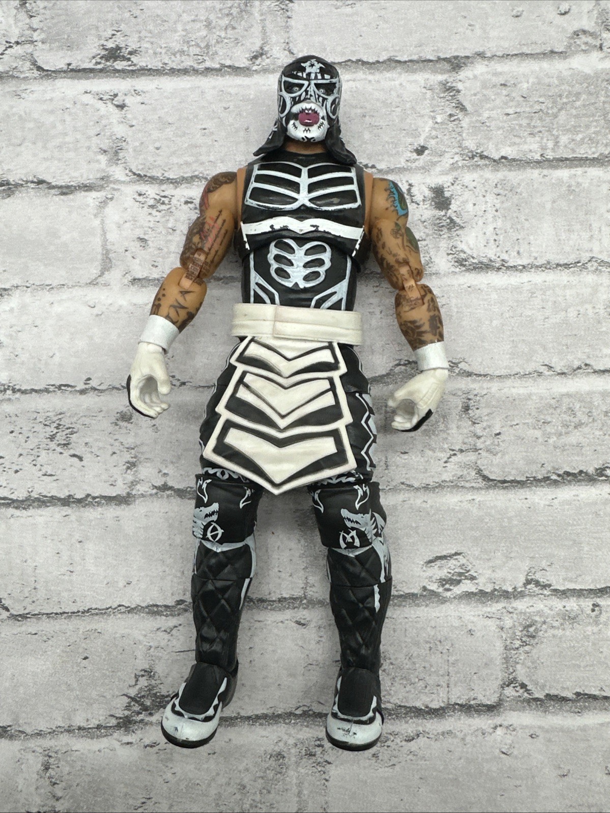 AEW Jazwares Unrivaled Series 2 Penta Pentagon Jr WWE