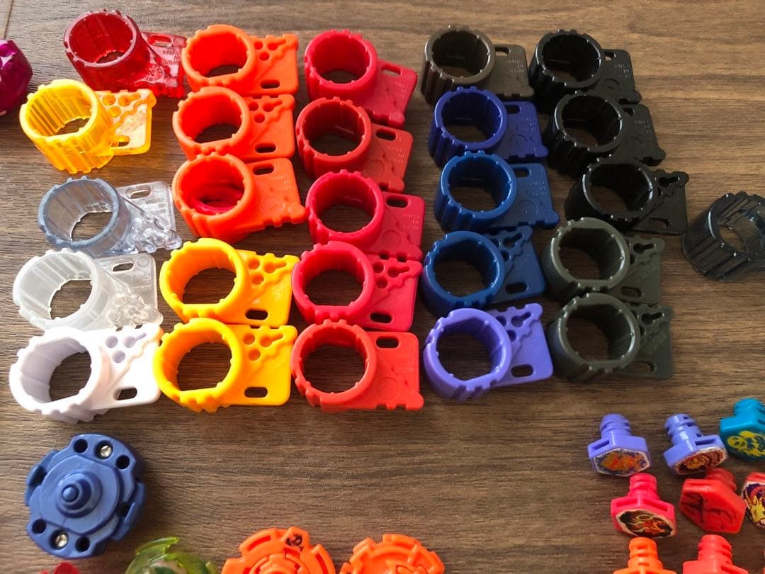 Beyblade Metal Fight Parts Lot – Used – Approx. 15-20 Years Old 063026d