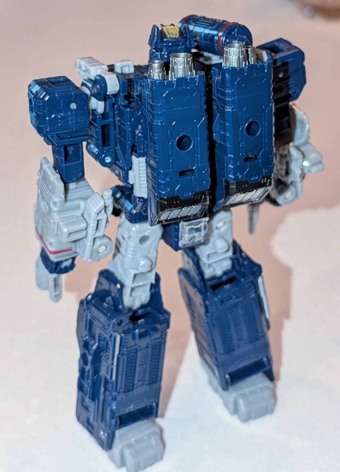 Transformers Legacy SOUNDWAVE Complete Evolution Voyager