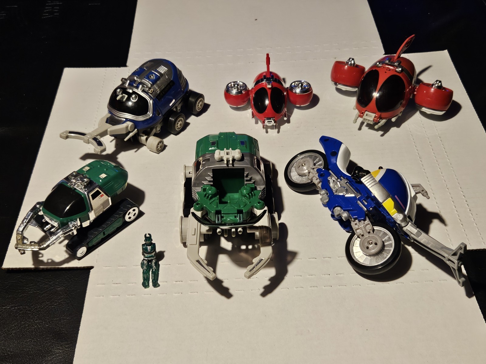 BeetleBorgs LOT Green Hunter Blue Stinger AV Blue Cycle Bandai Lot Of 6 Vehicle