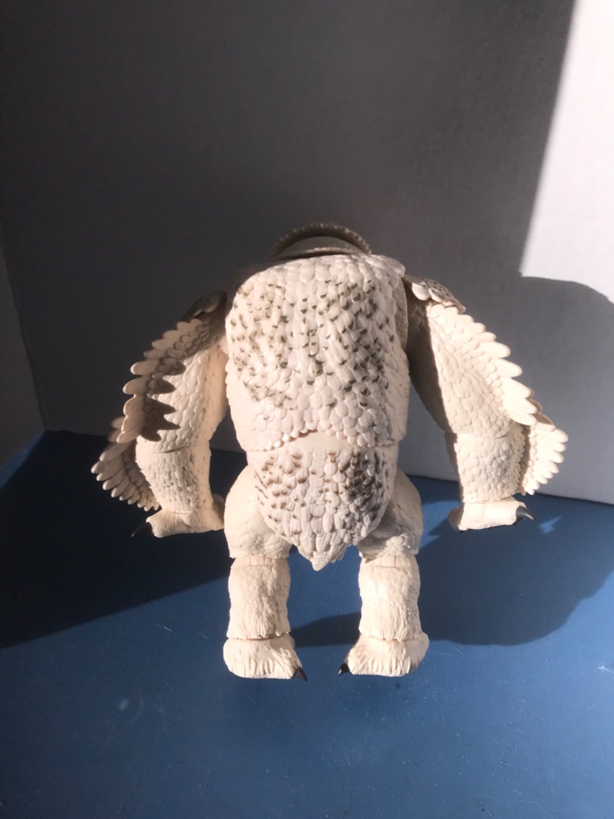 DUNGEONS & DRAGONS GOLDEN ARCHIVE OWLBEAR DORIC FIGURE WHITE HONOR AMONG THIEVES