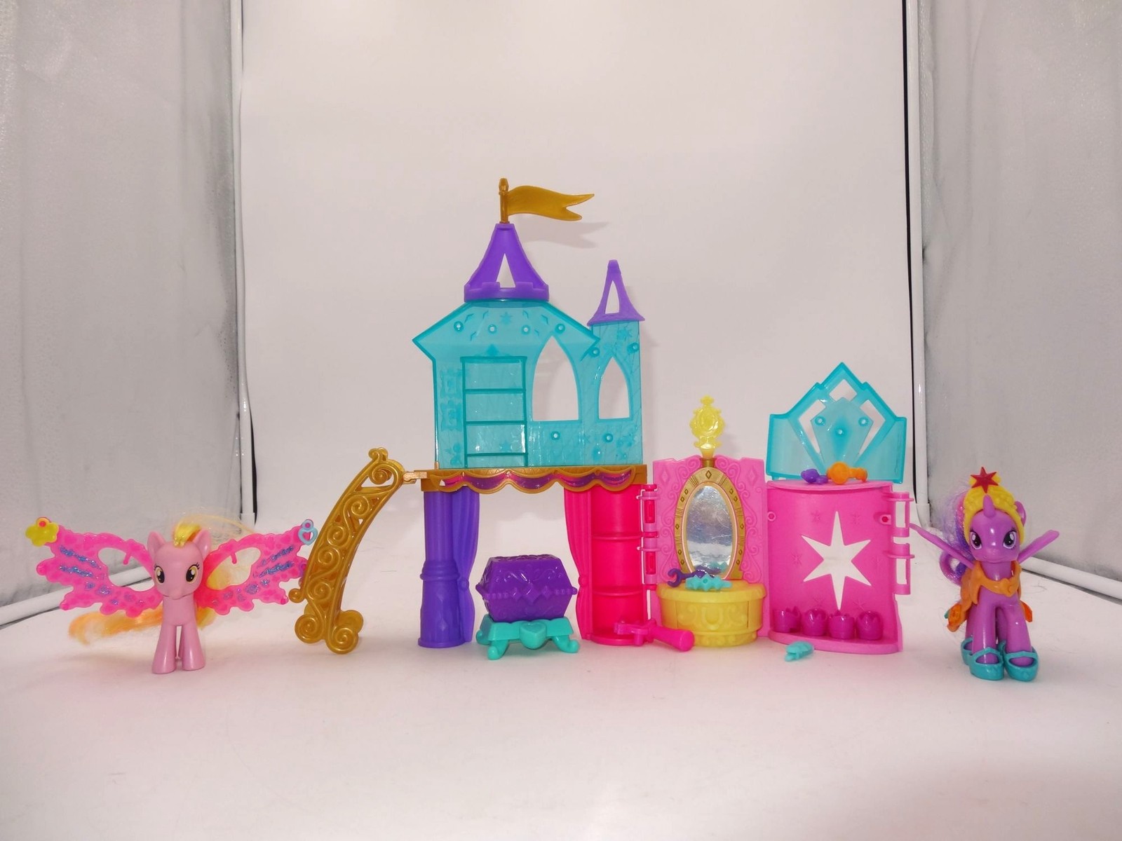 My Little Pony Twilight Sparkle Princess Palace Honey Rays Cutie Mark Magic Char
