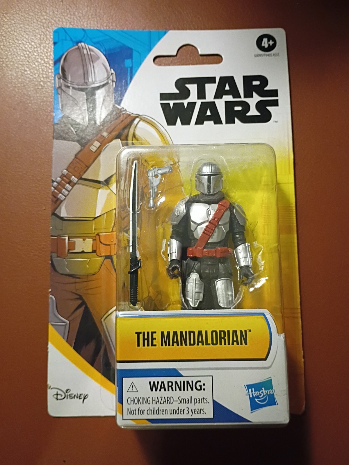 The Mandalorian with Dark Saber Star Wars Epic Hero Collection 4″ Action Figure