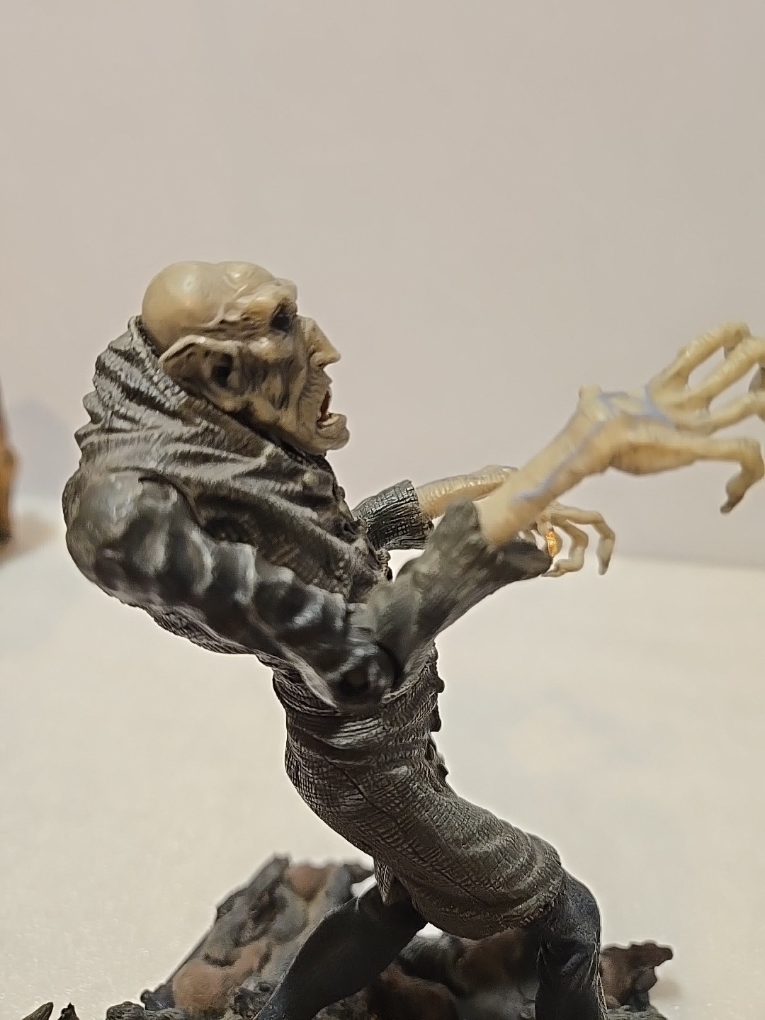 2000 Silent Screamers 7″ Nosferatu Graf Orlok Horror Figure Aztech Toyz
