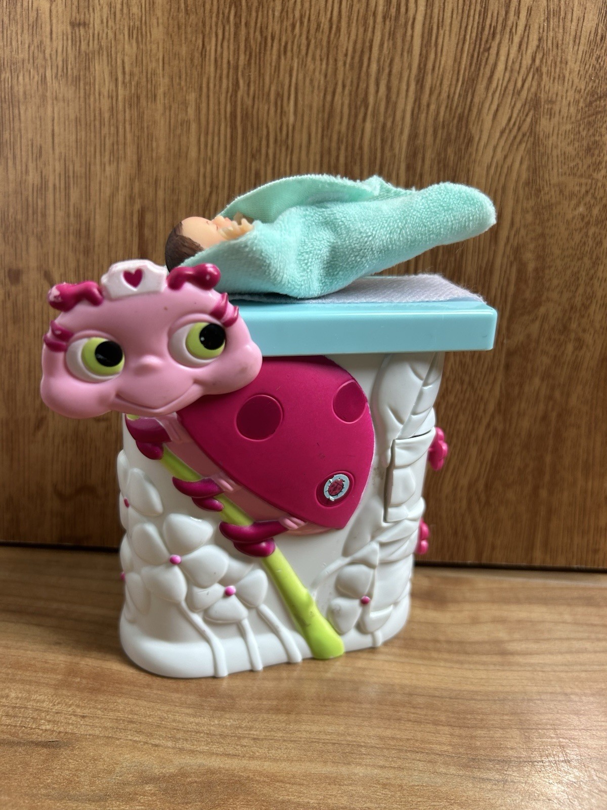 Zuru Mini Baby Doll Changing Station #z