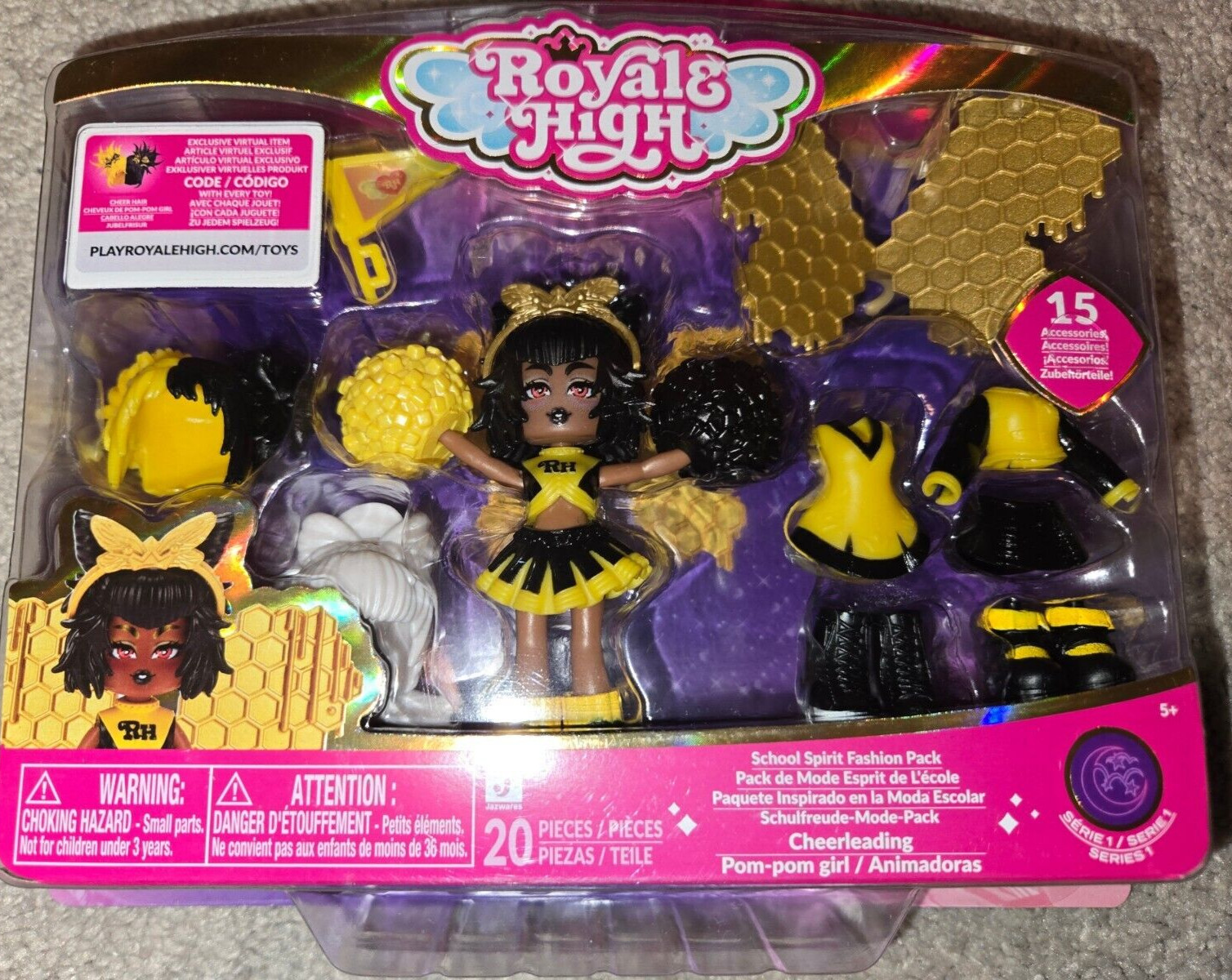 Royale High School Spirit Fashion Pack Cheerleading w/ Cheer Hair Code BRAND NEW