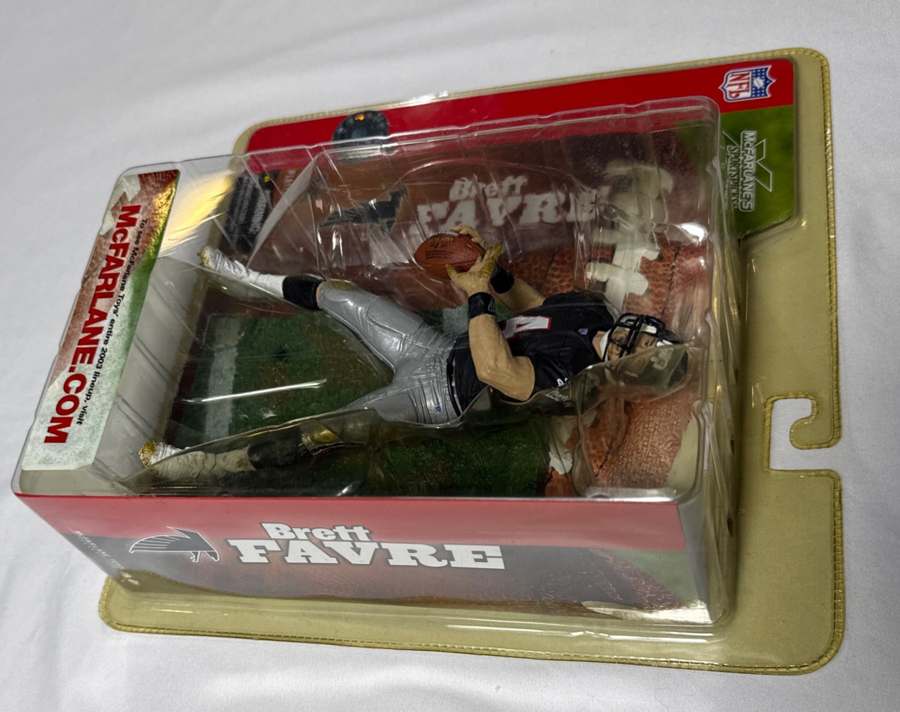 MCFARLANE NFL SERIES 6 BRETT FAVRE ATLANTA FALCONS RETRO CHASE VARIANT RARE