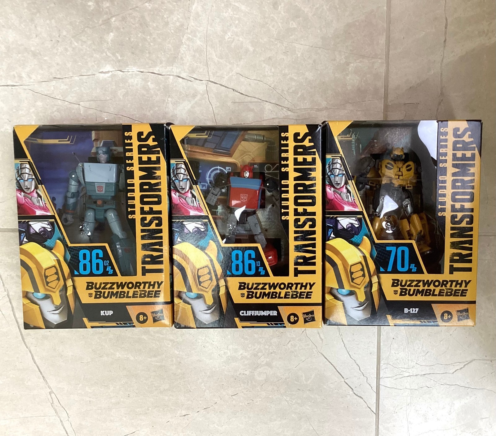 Transformers Buzzworthy Bumblebee Studio Series : 86-02 BB, 86-13 BB, 70 BB