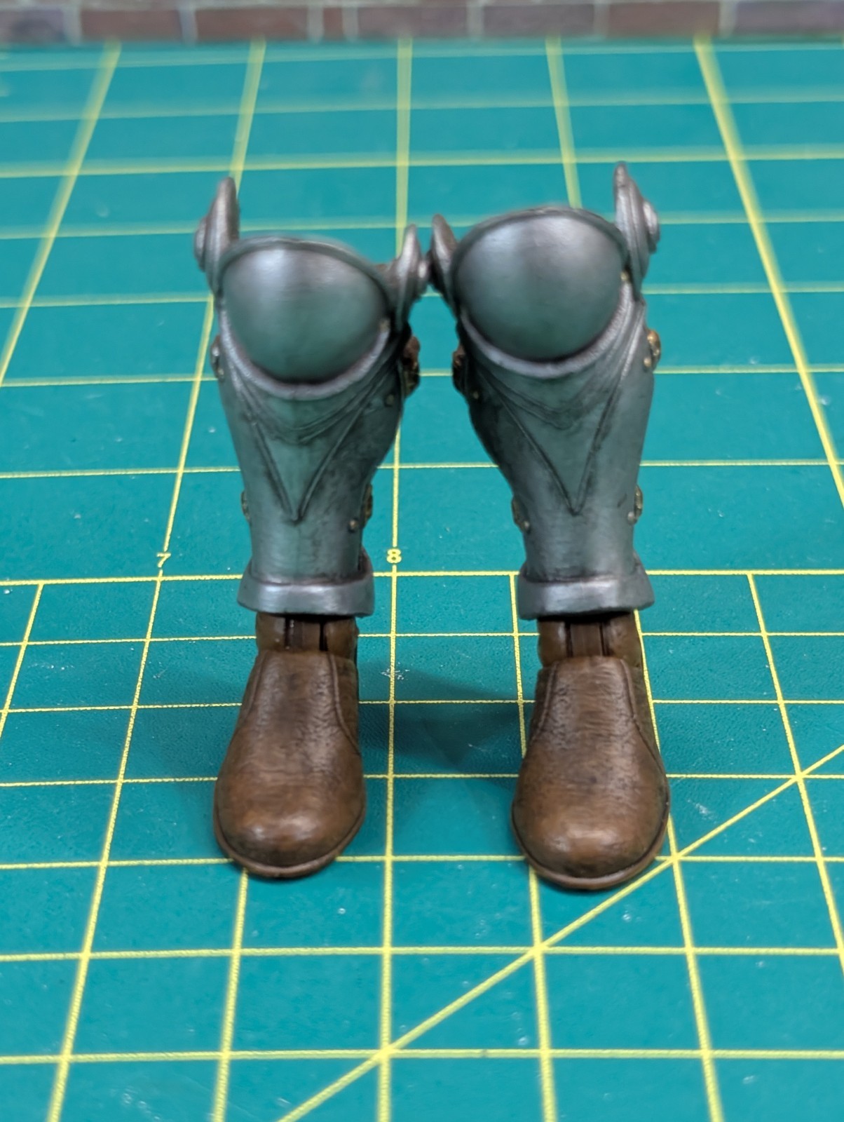 Mythic Legions Four Horsemen 2025 Armory Gladiator Exclusive Legs “I SHIP DAILY”