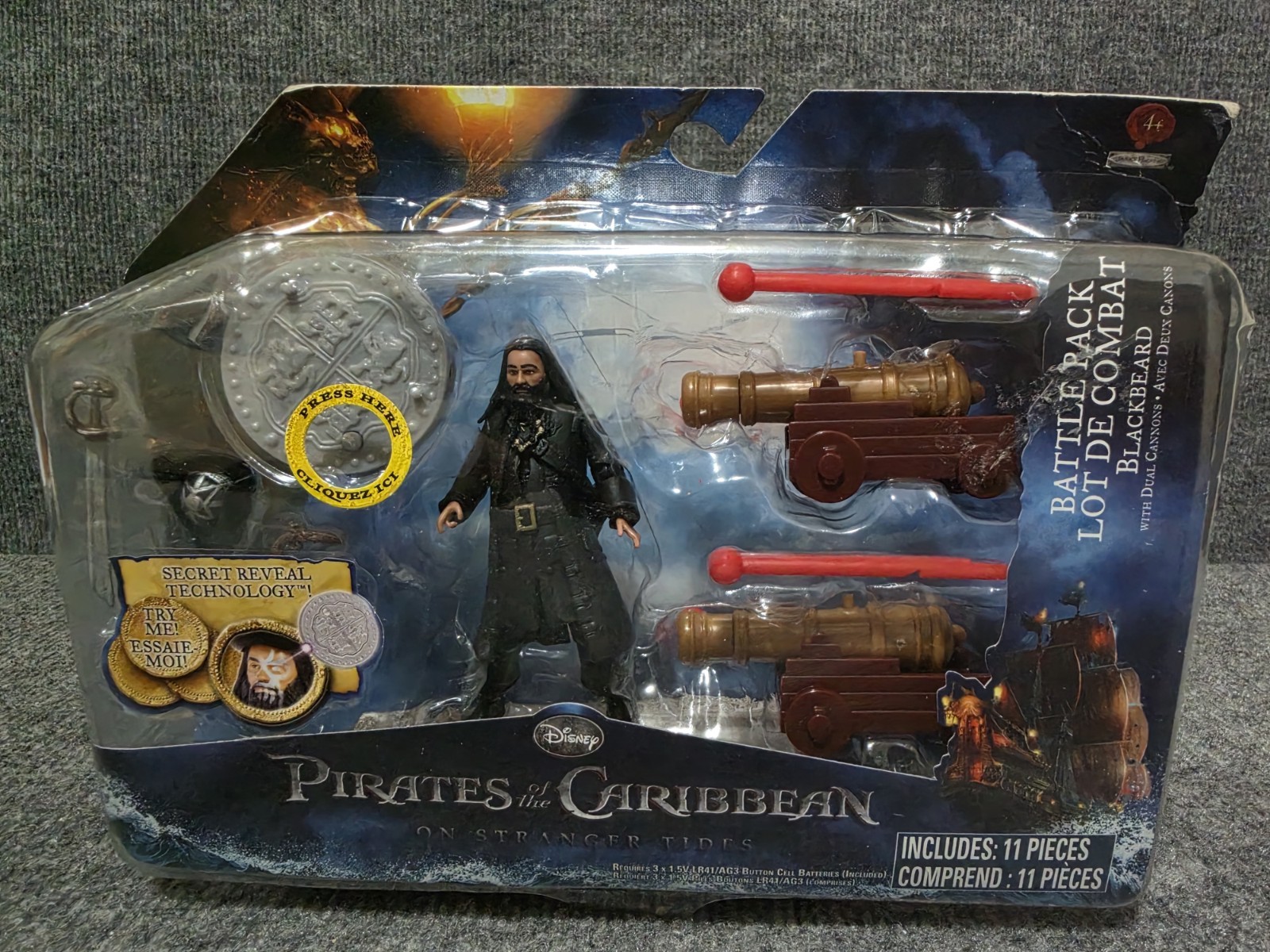 Disney Pirates Of The Caribbean On Stranger Tides Battle Pack BLACKBEARD