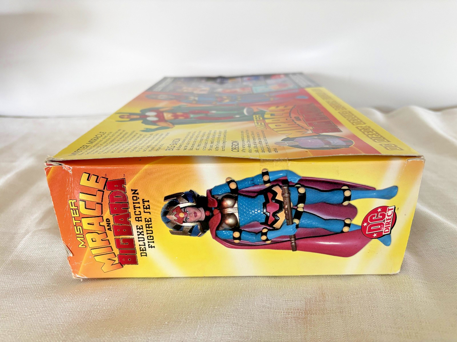 DC Direct MISTER MIRACLE & BIG BARDA Deluxe Action Figure Set 2000. New in Box