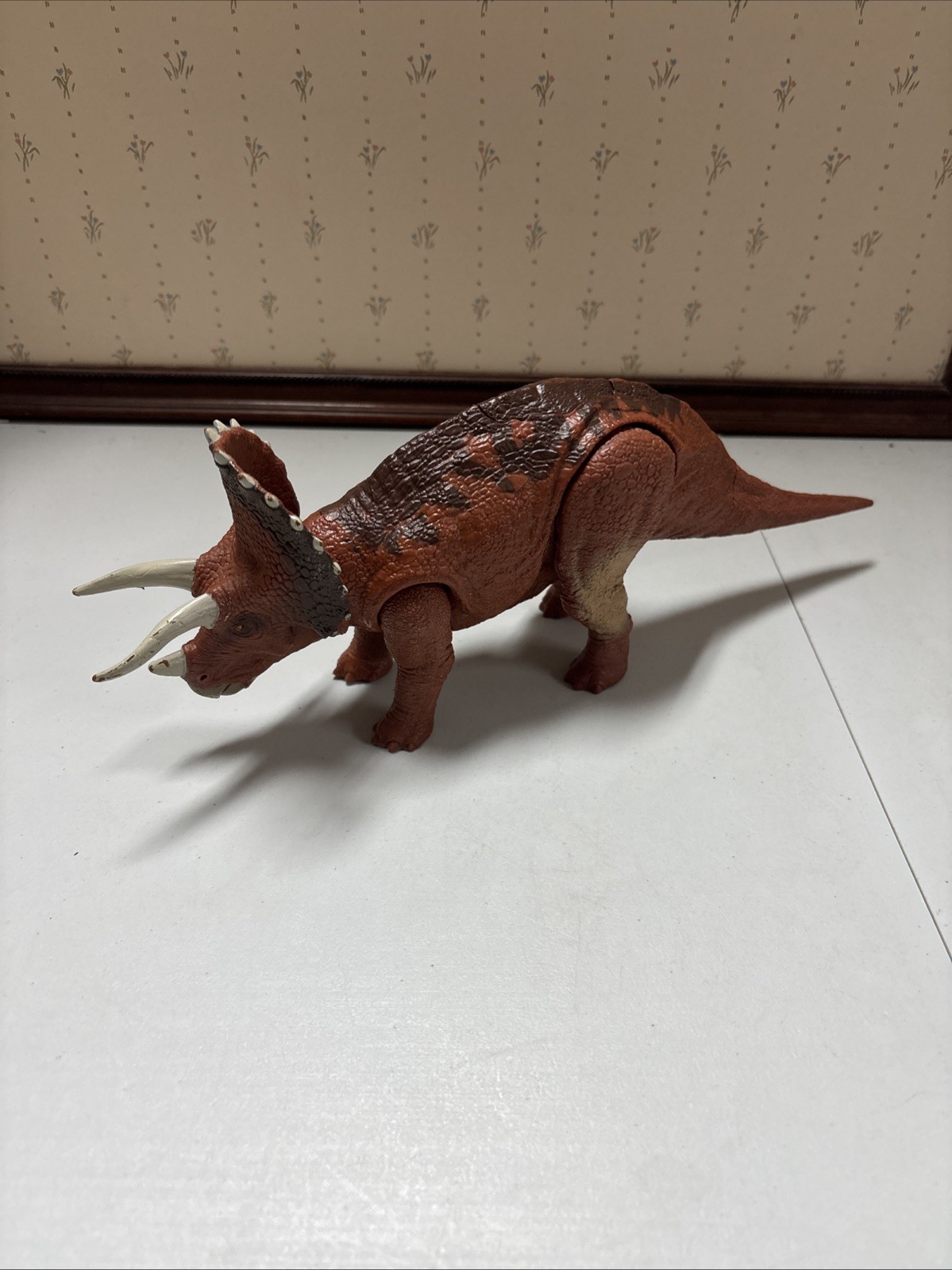 Jurassic World Triceratops Dinosaur Figure – Tested Works Batteries Included