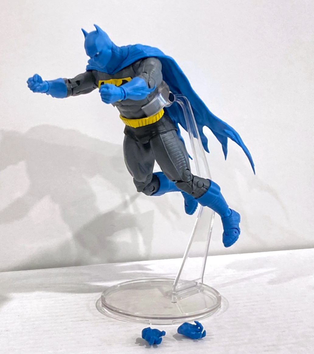 McFarlane DC Multiverse Batman Knightfall 7″ Action Figure Extra Hands and Stand