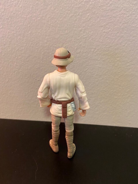 Star Wars POTF Farm Boy Luke 3.75 Action Figure