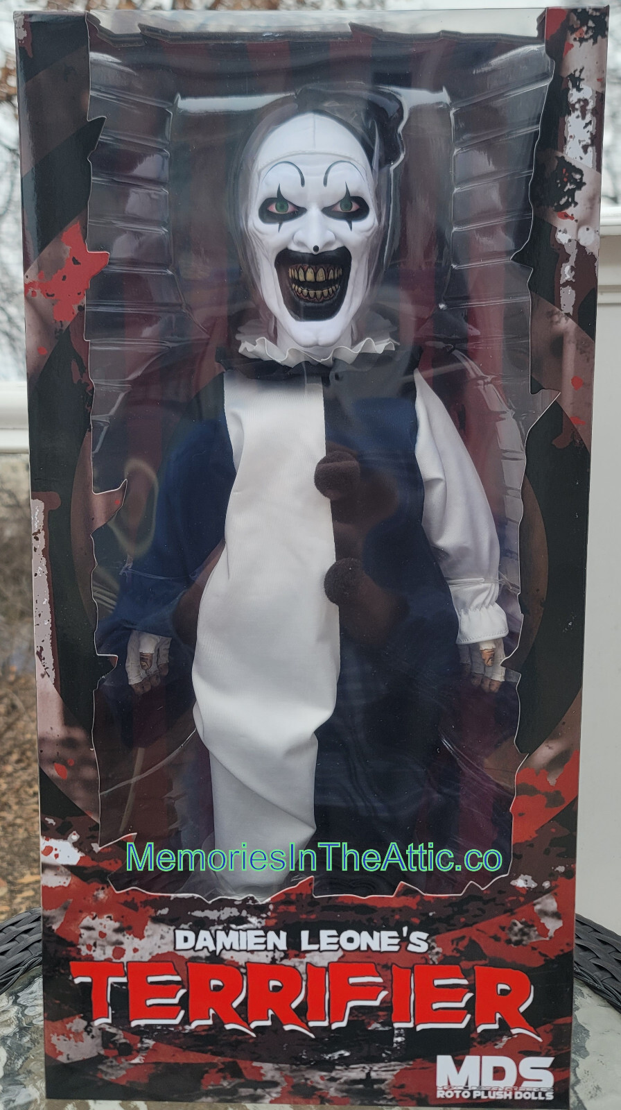 Mezco Designer Series Terrifier Art The Clown 18″ Roto Jumbo Plush Doll Horror