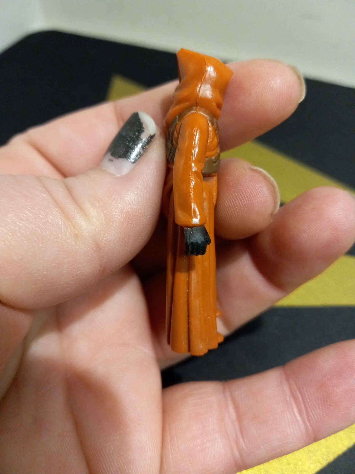 1977 Kenner Star Wars Jawa – Hong Kong COO Original Soft Robe/Cloak – Figure 2