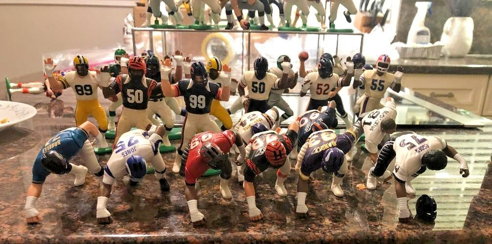 UPDATED SALE Starting Lineup Football OPEN Individual Auctions Lineman Defenders