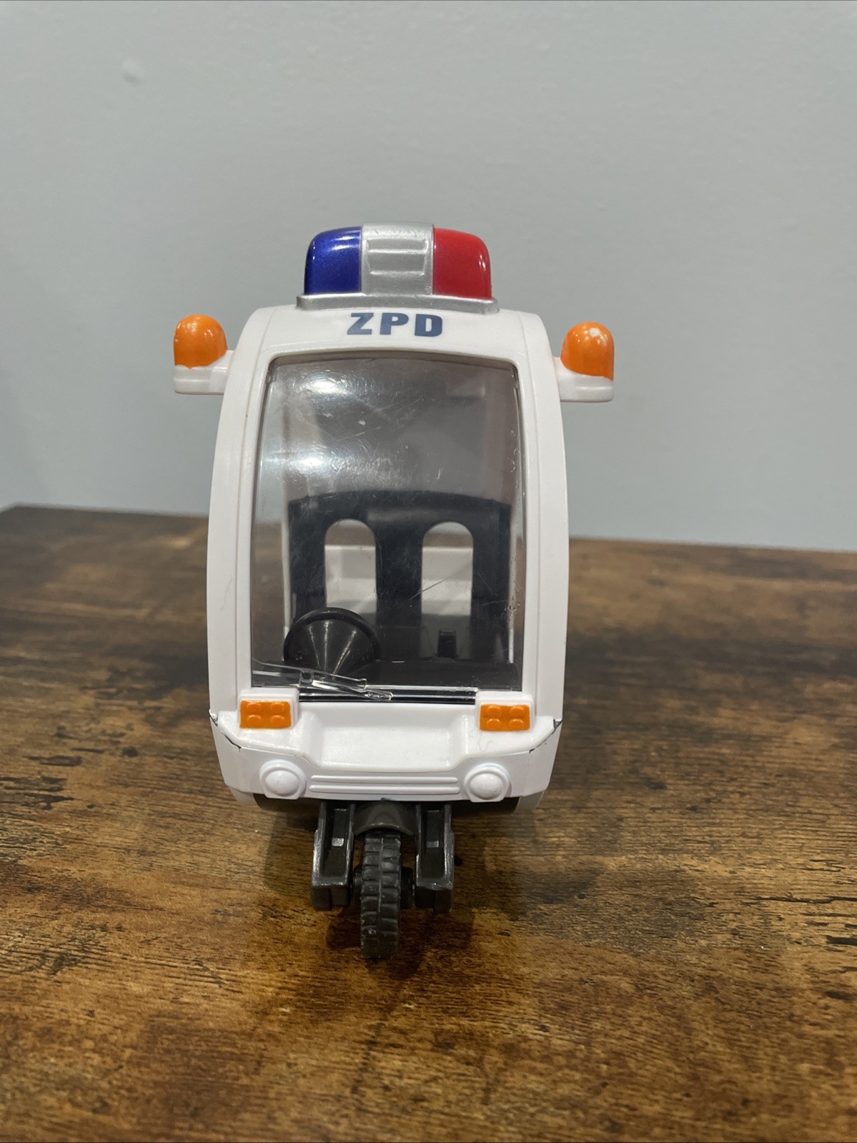 Disney Zootopia Judy Hopps Meter Maid Pursuit Vehicle Car Cart Tomy NO FIGURES