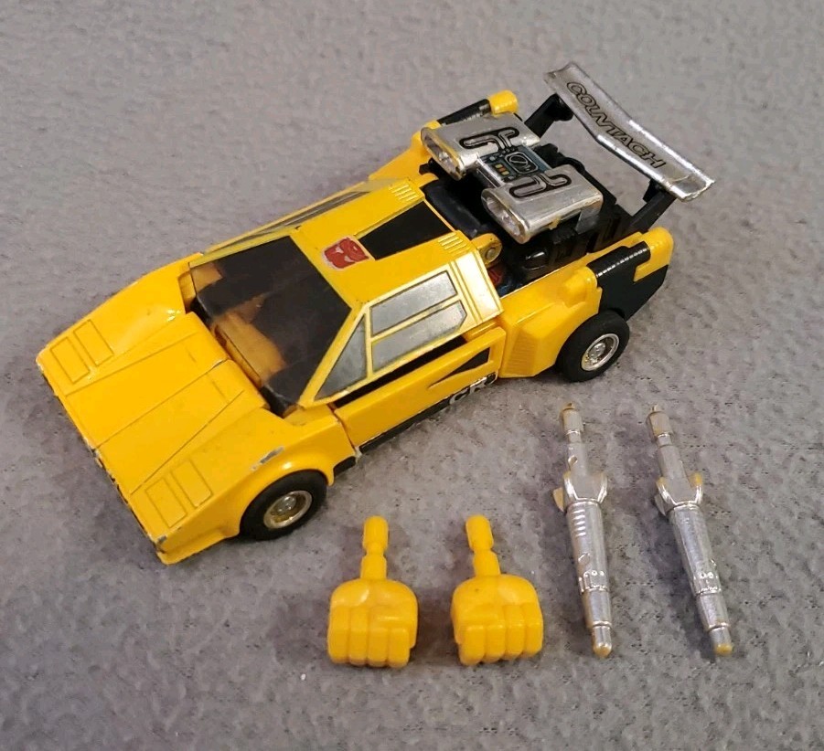 Vintage Transformers G1 Sunstreaker Lot 1984 Yellow Lamborghini Countach LP500S