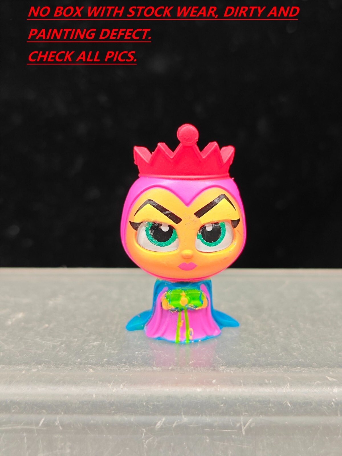 NO PACKAGEING Doorables Villains Blacklight Ultra Rare Figure