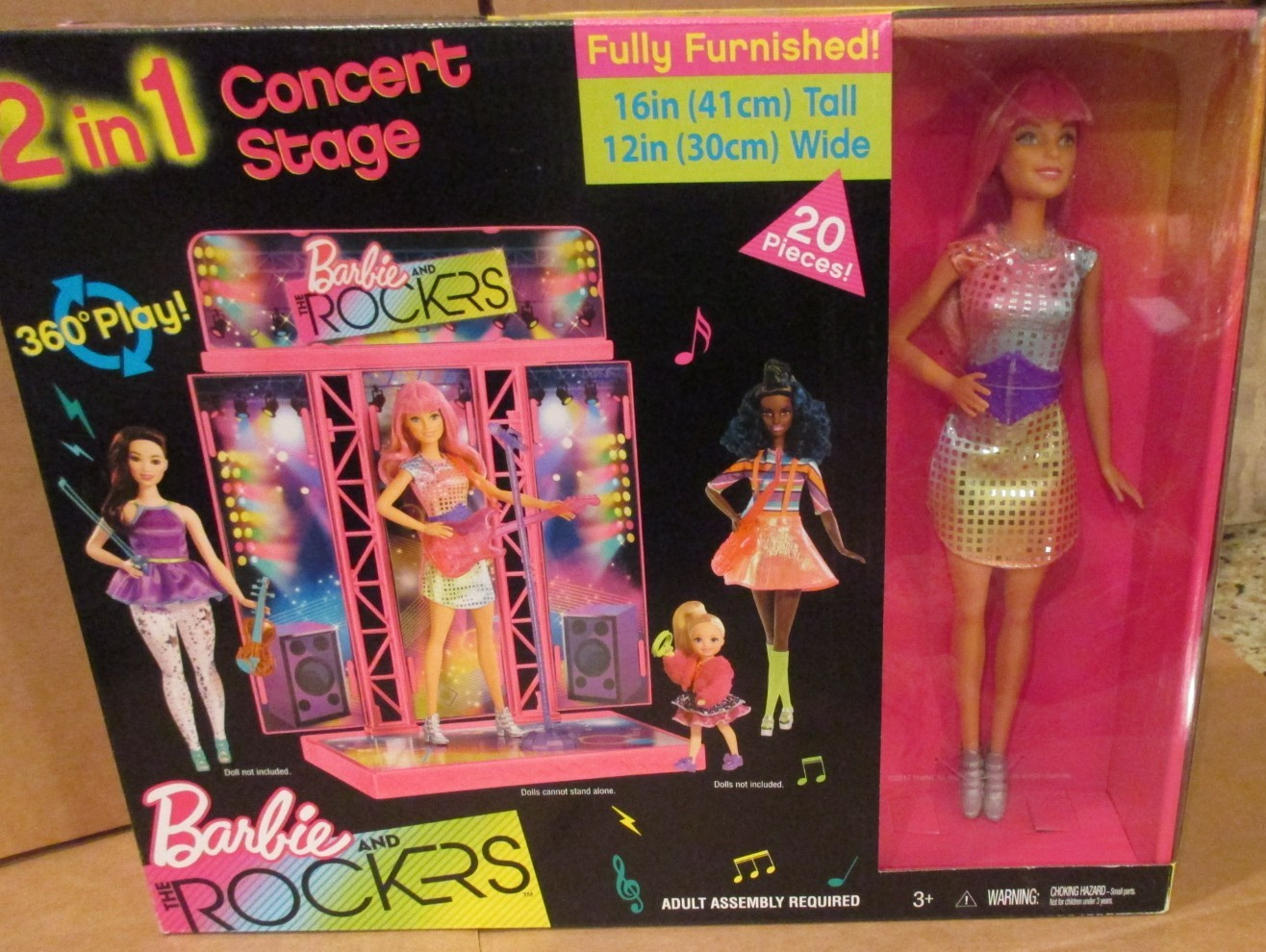 BARBIE 2017…BARBIE & THE ROCKERS ” 2 IN 1 CONCERT STAGE W/DOLL…NRFB
