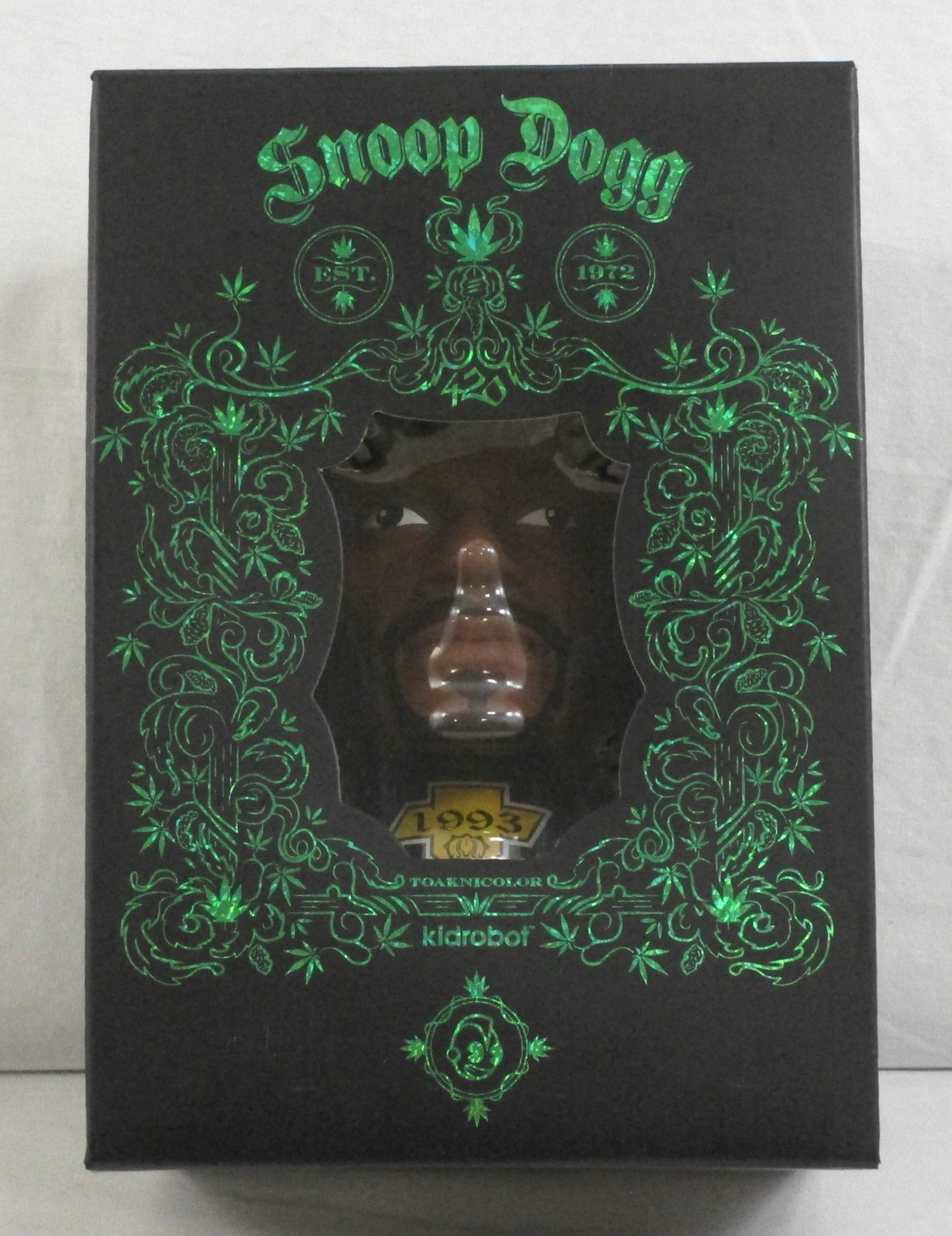 Kidrobot Snoop Dogg 7″ Vinyl Figure MIB NEW 20th Anniversary Doggystyle 420