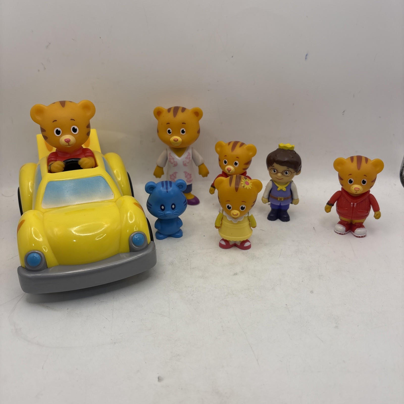 Daniel Tiger Figures Lot & Pull Back Car Toy Prince Wednesday Mom Tiger Katerina