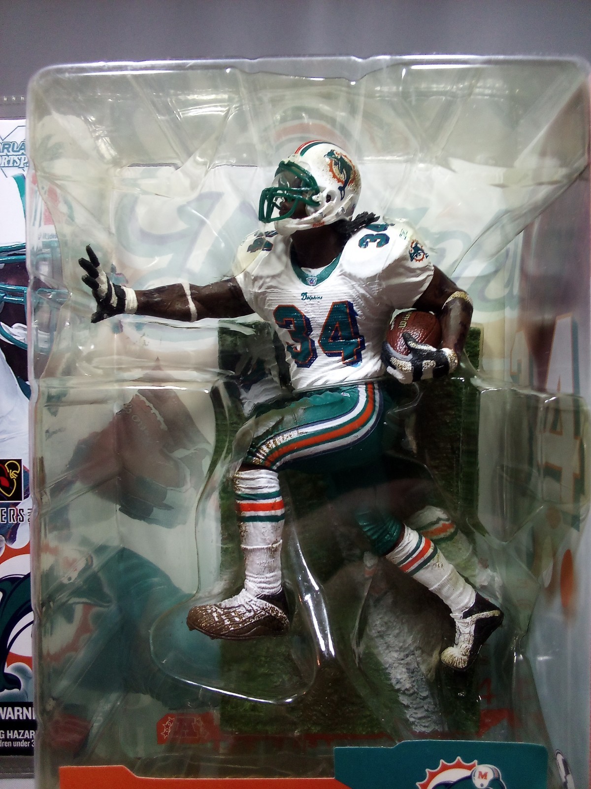 2002 Series 4 Ricky Williams McFarlane NFL Reg White Dolphins Jersey Dirty