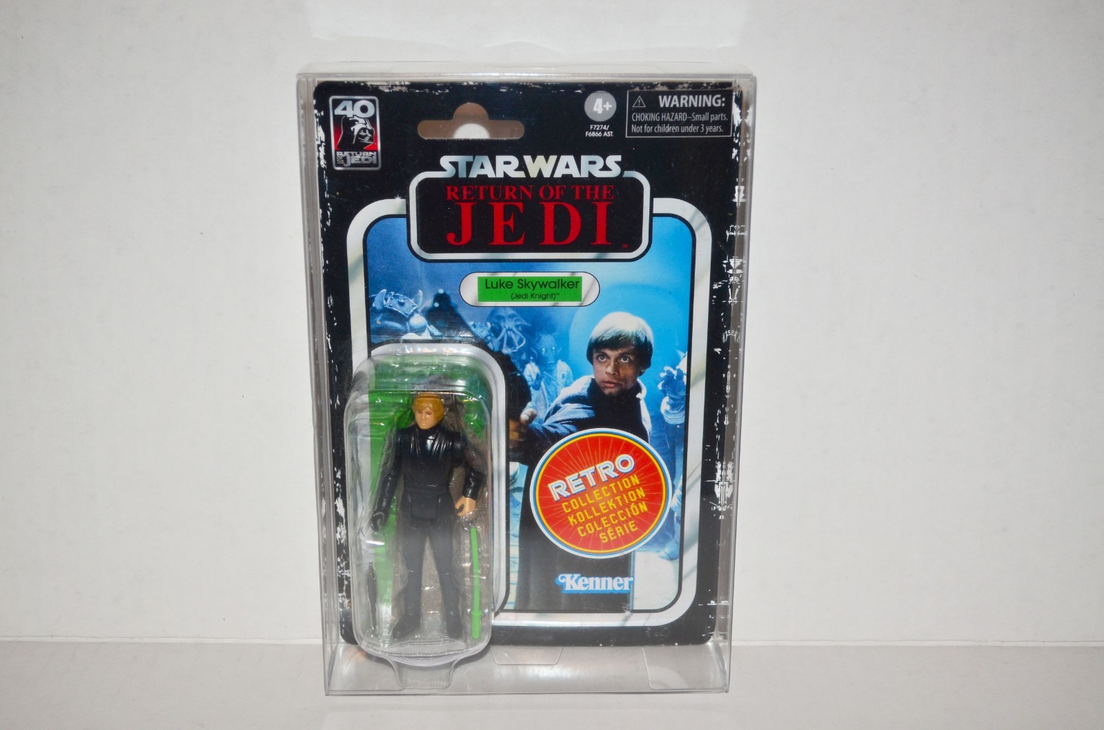 Star Wars Retro Collection 3.75″ Action Figures Protectors Cases Display Storage