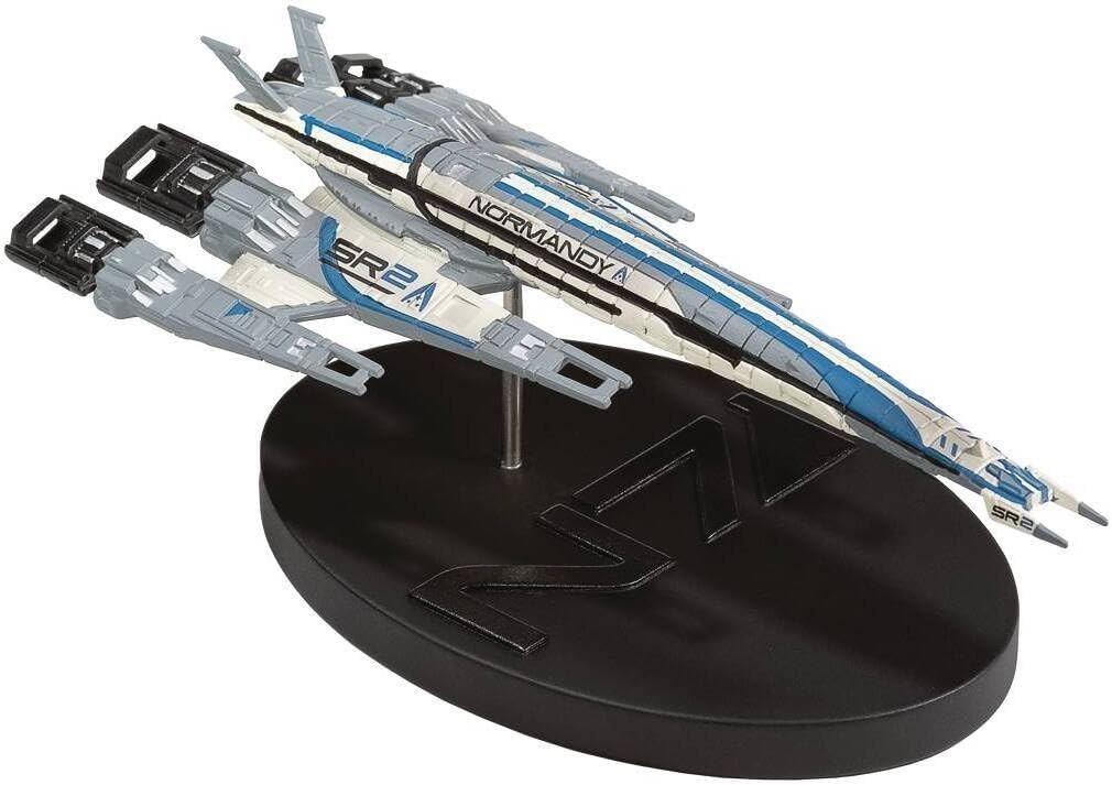 Dark Horse Deluxe Mass Effect Alliance: Normandy SR2 Remastered Ship Replica