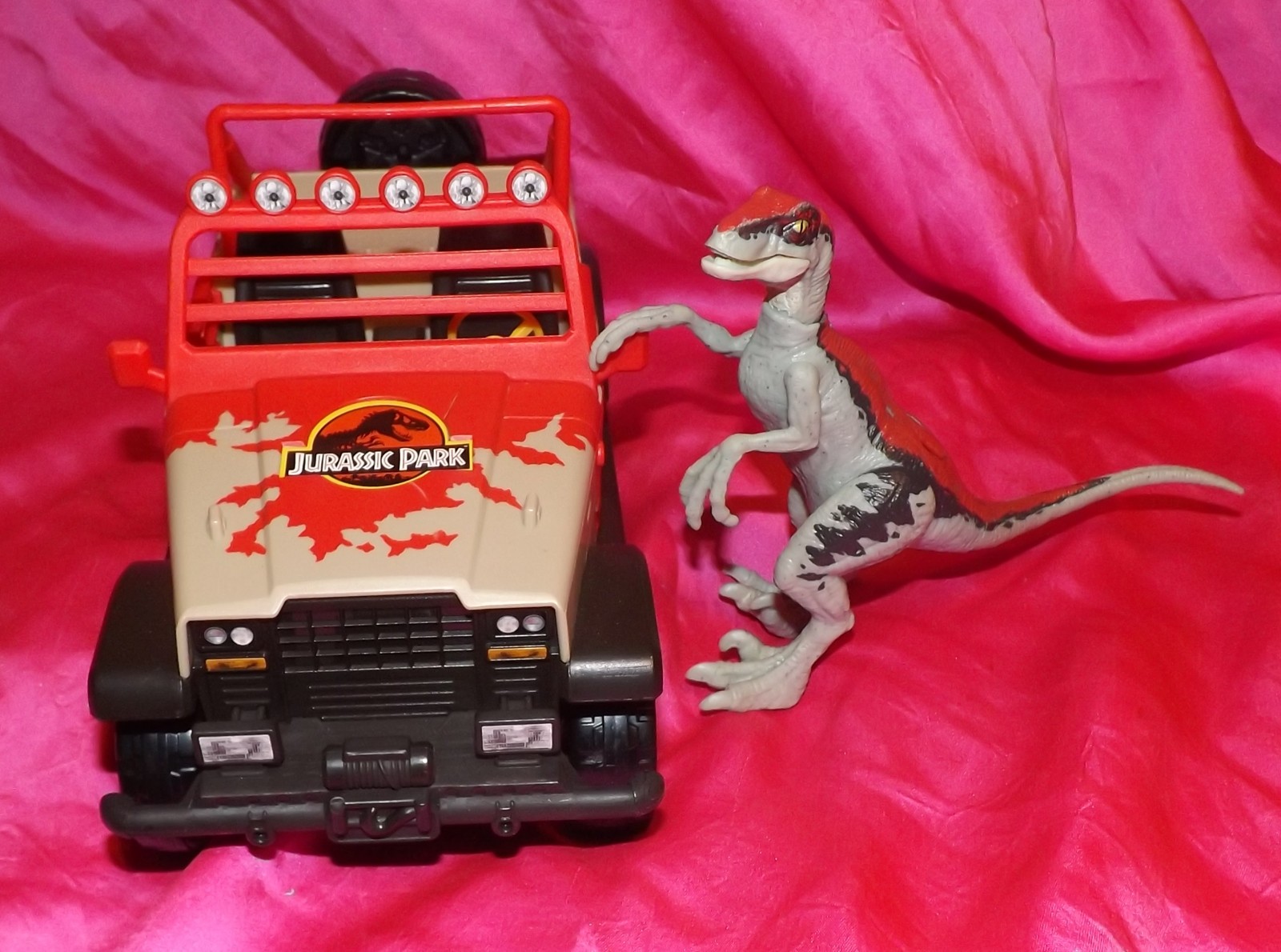 💥 Jurassic Park Kenner Bush Devil Tracker Jeep Incomplete w/ Raptor Figure