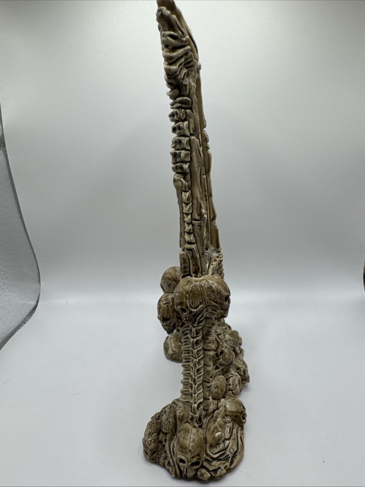 Vintage 2000 McFarlane Toys Movie Maniacs Action Figure Poster Holder Skulls
