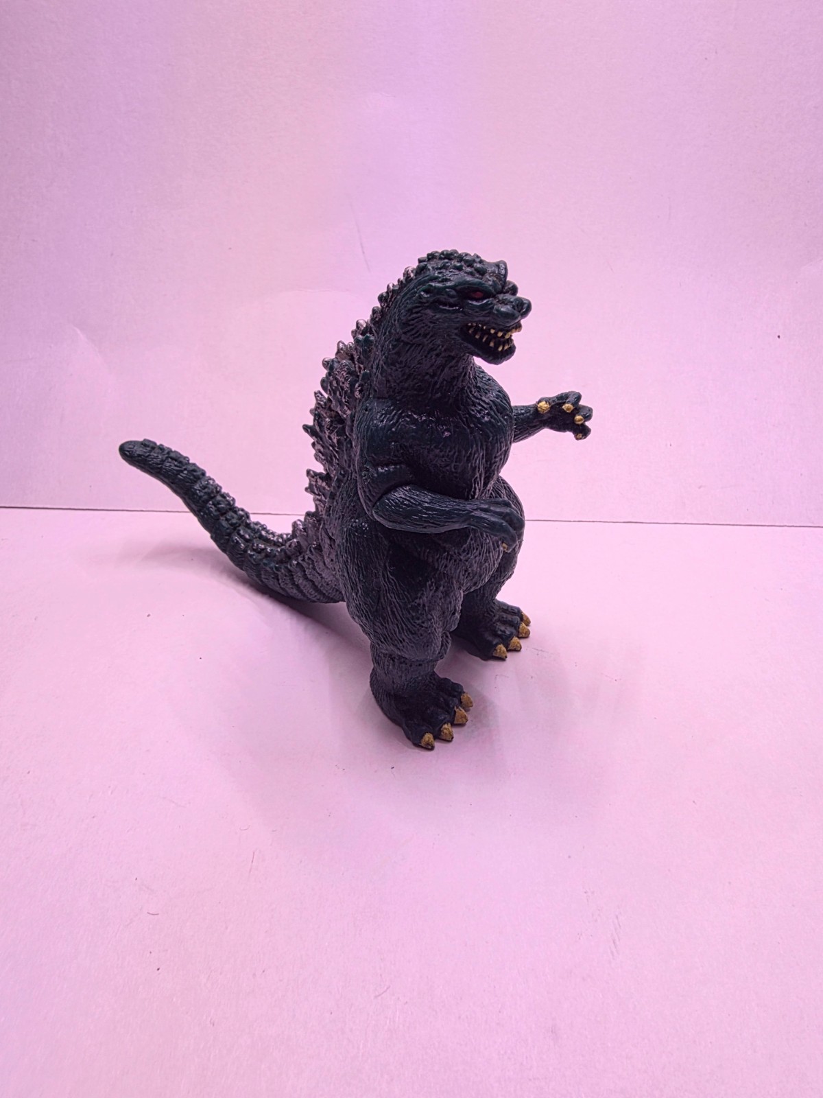 Treadmaster 1994 4″ Godzilla Figure (USED)