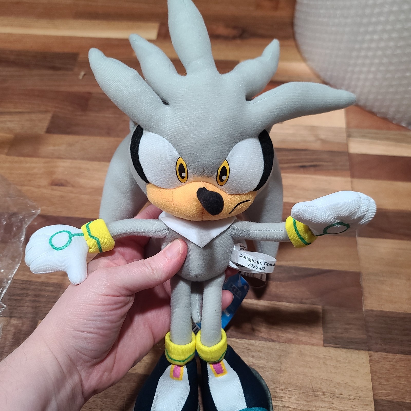 Great Eastern Silver Sonic The Hedgehog Plush 13″ inches