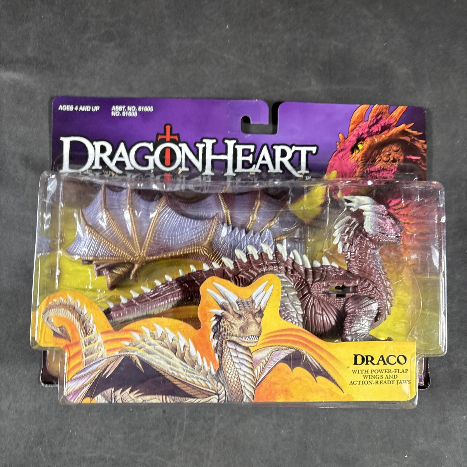 DRACO DRAGONHEART ACTION FIGURE VINTAGE KENNER NEW FANTASY