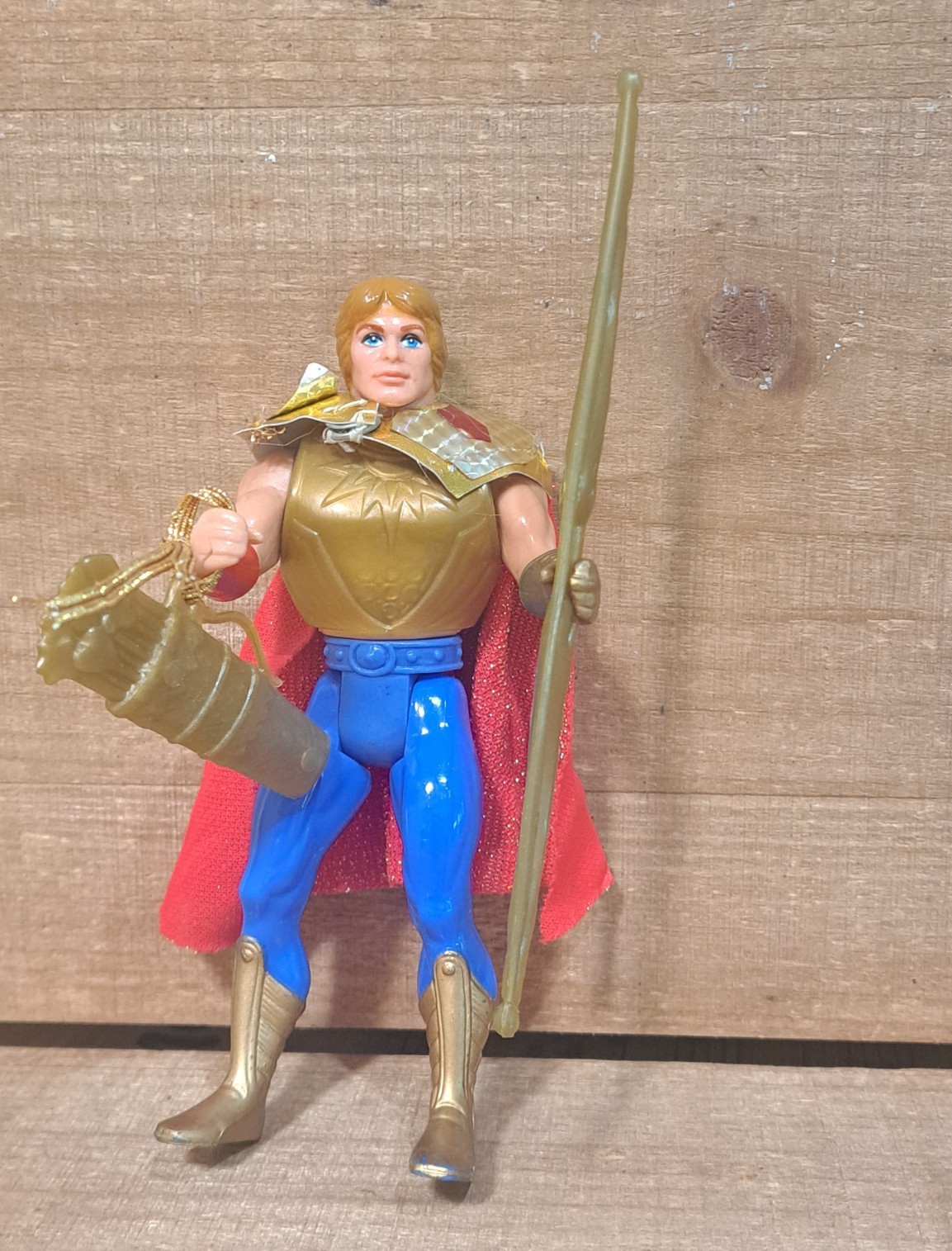 Mattel 1984 Action Figure w/ Red Cape, Bow & Quiver Blue/Gold/Red