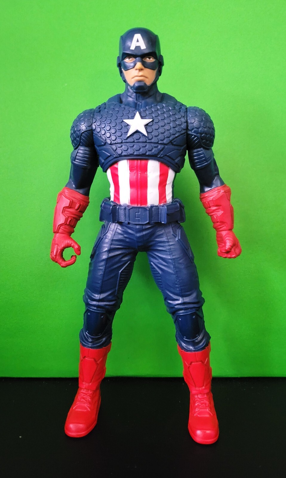 Marvel Captain America 9″ Action Figure Hasbro