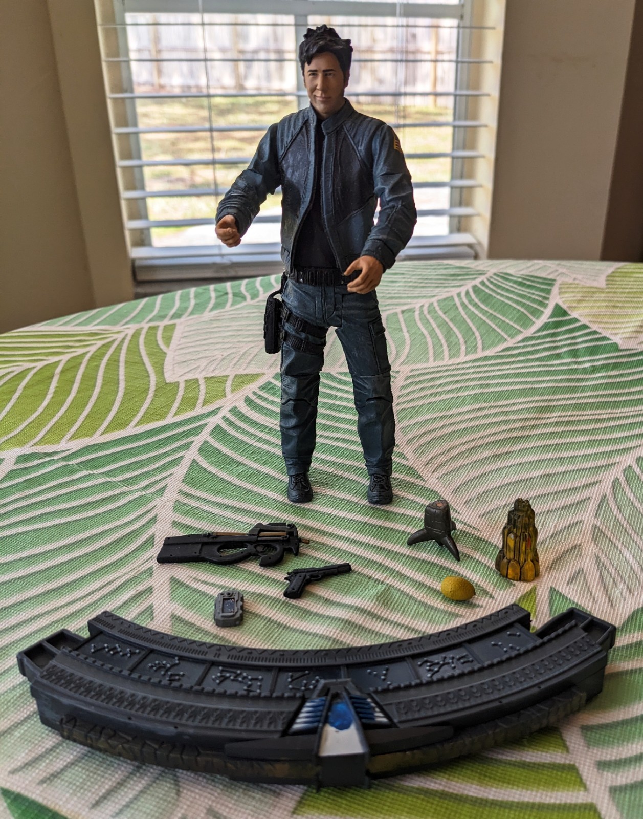 StarGate Atlantis John Sheppard Action Figure & Signed Prints