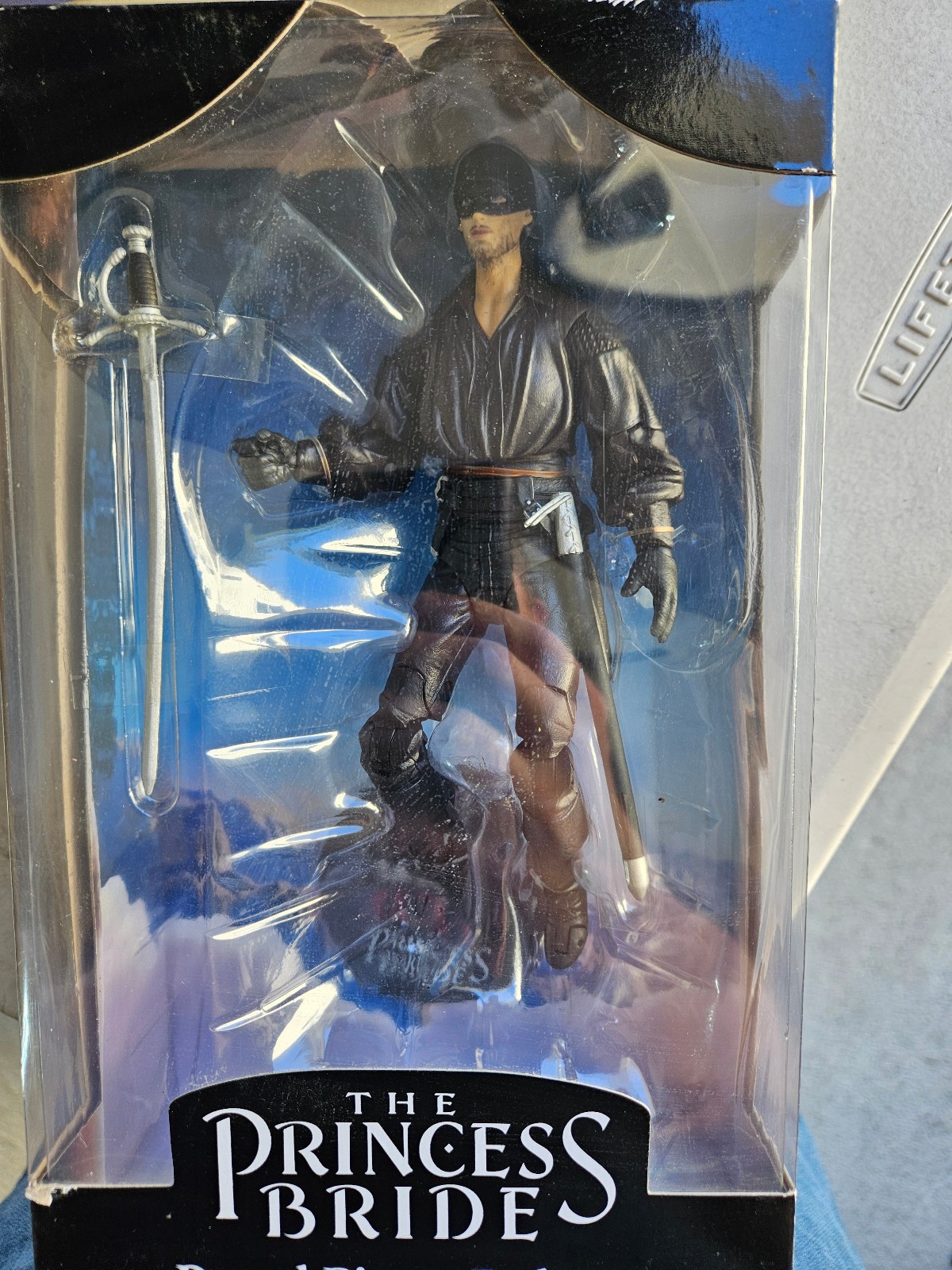 McFarlane The Princess Bride DREAD PIRATE ROBERTS 7″ Figure New(damage package)