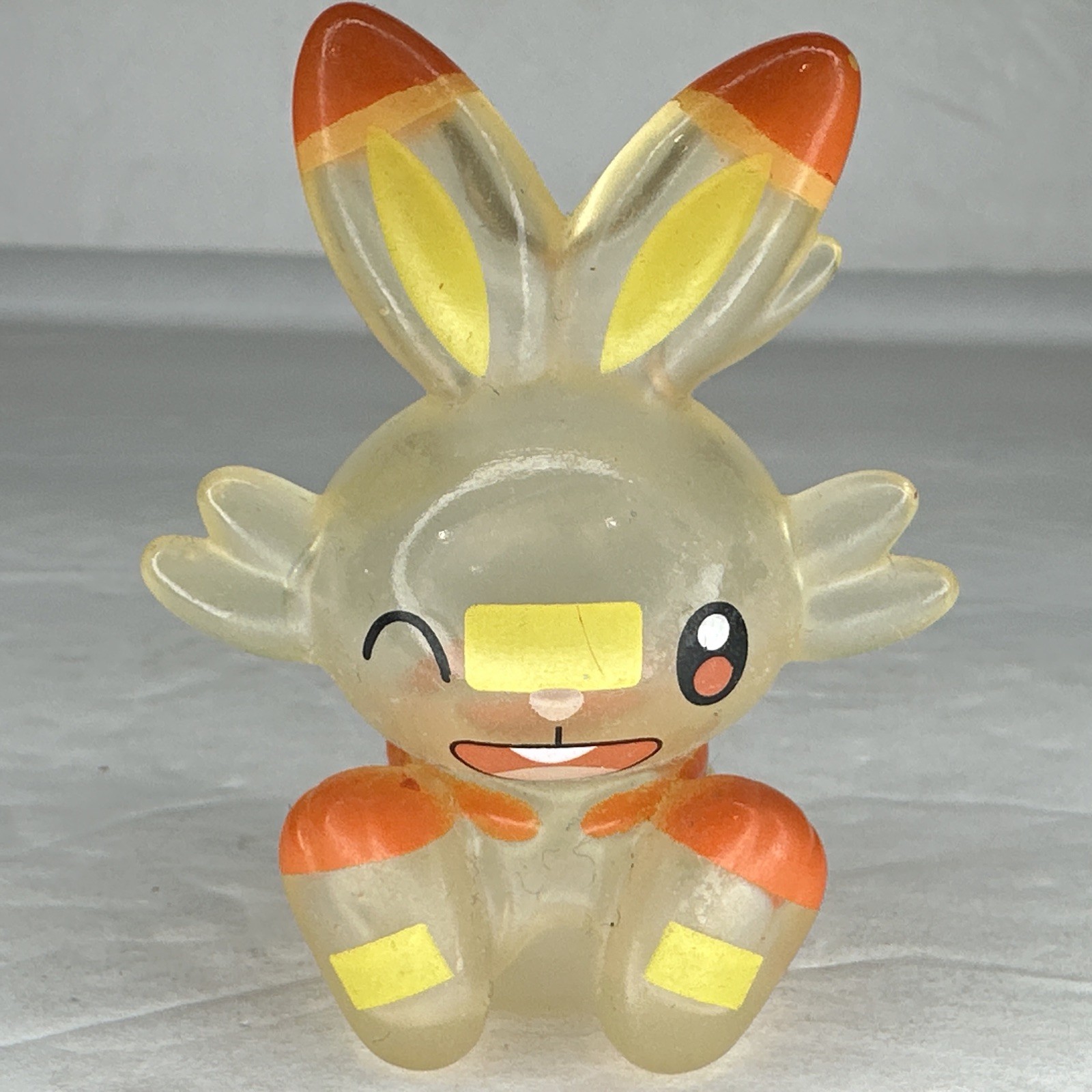 Pokemon Mister Donut Series 2″ Scorbunny Clear Figure Finger Puppet Nintendo